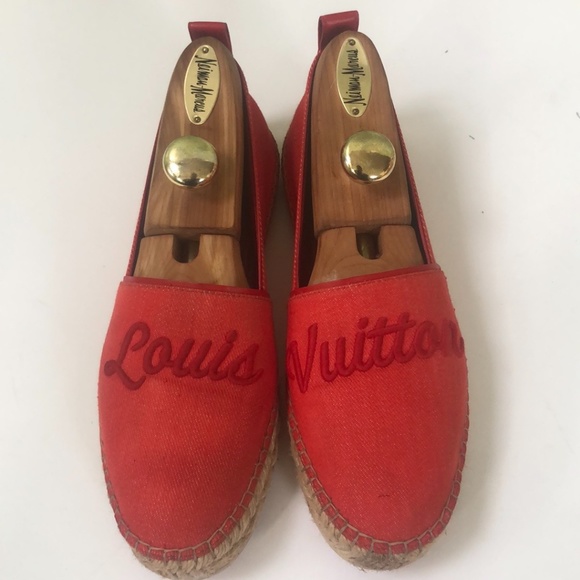 Louis Vuitton Slippers for Women - Poshmark